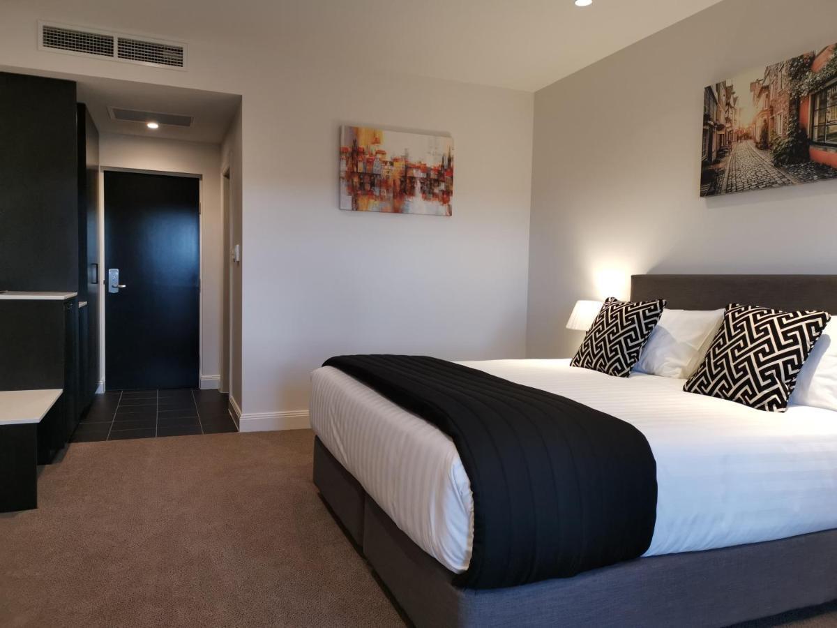 The Abbey Motel Goulburn Zewnętrze zdjęcie